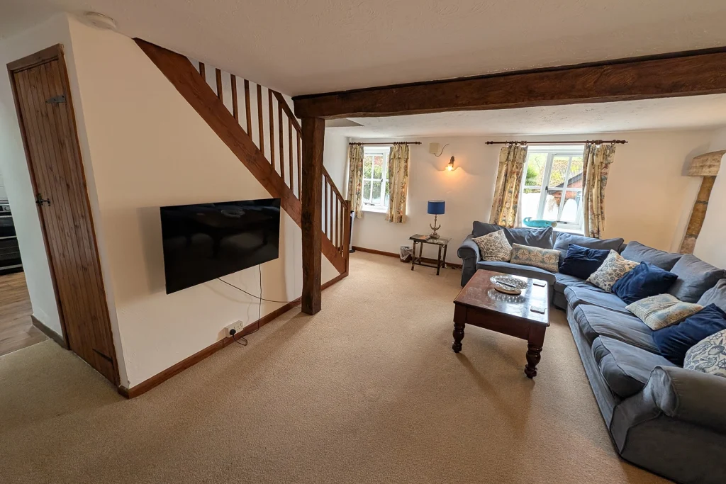 granary-livingroom