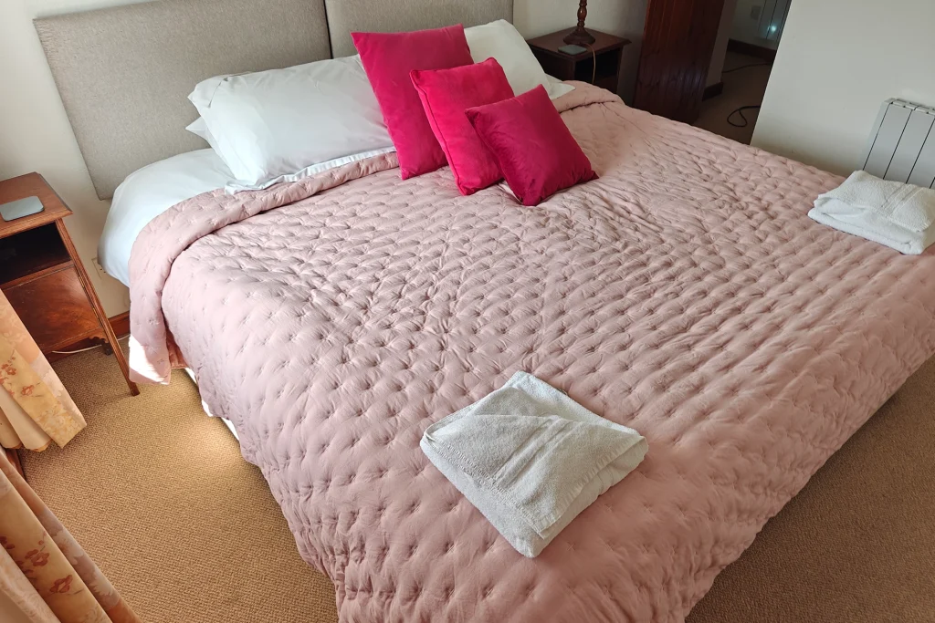 master-bedroom-3