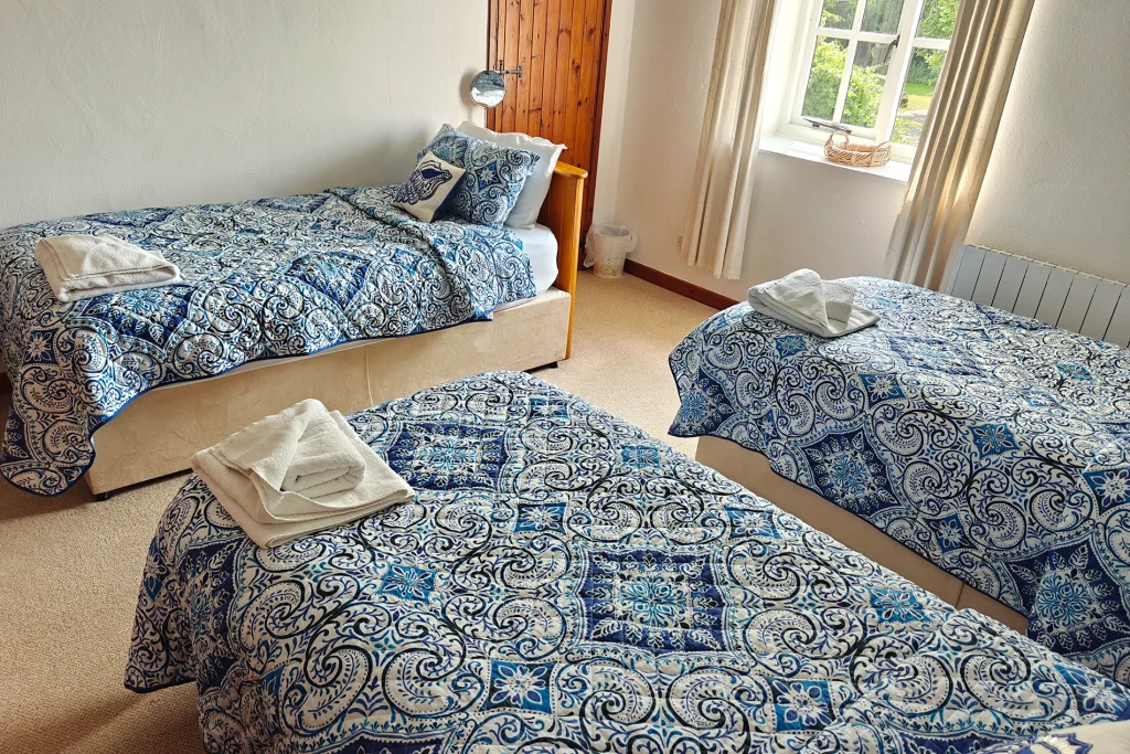 triple-bedroom-2