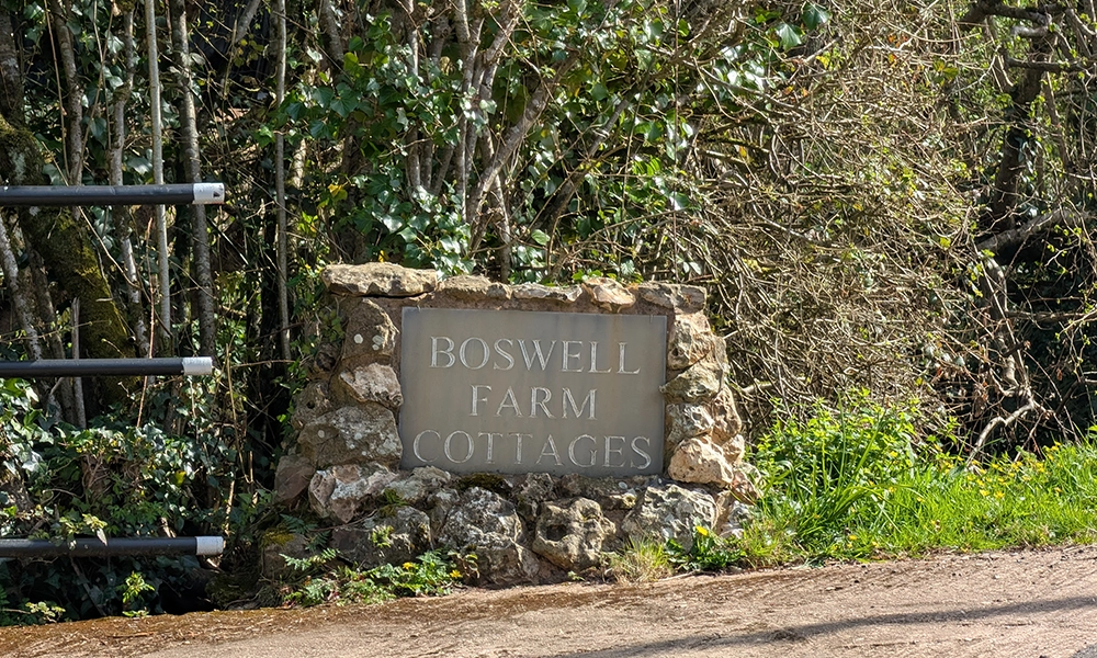 boswell-cottages-sign